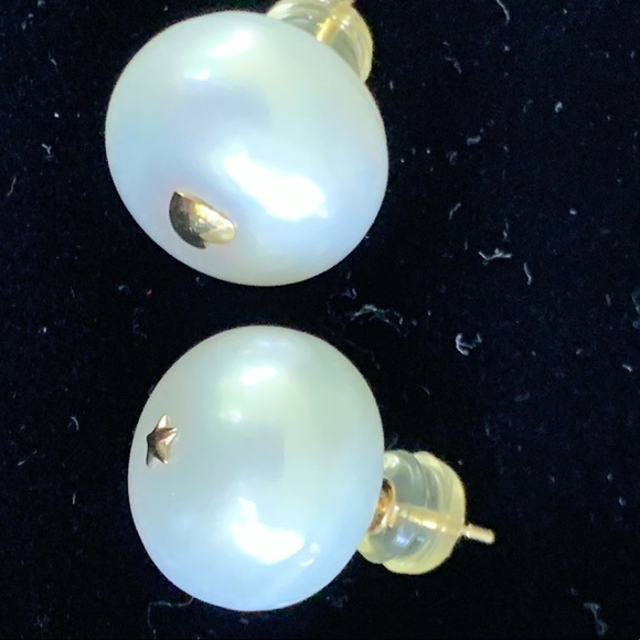 18K 14MM White Pearl Vintage STUDS! - Picture 8 of 8